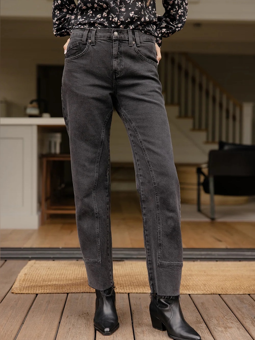 We The Free Risk Taker High Rise Straight Black Jeans - Women’s 24 - Picture 2 of 12